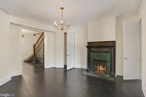 1720 21st St, Washington DC  20009-1102 exterior