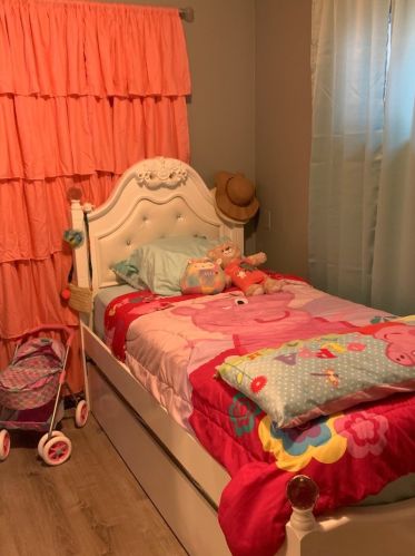 3224 May St, Chicago IL 60608-6412 exterior