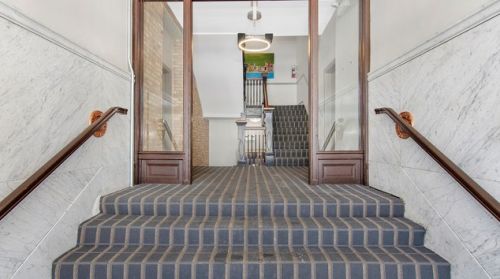 6503 Kimbark Ave, Chicago, IL 60637-4678