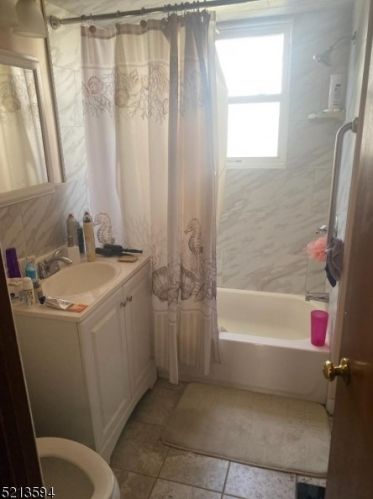 89 8th Ave, Paterson NJ  07506-1616 exterior