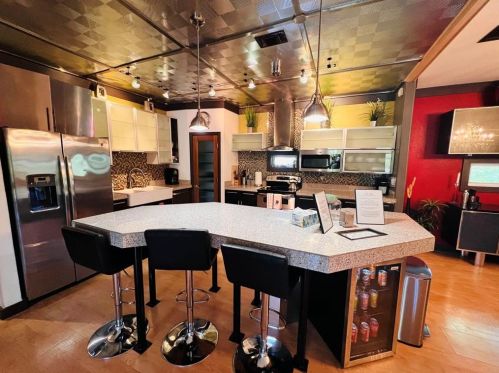 1301 1st St, Austin TX  78704-3038 exterior