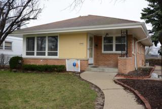 4736 79th St, Milwaukee, WI 53218-4649