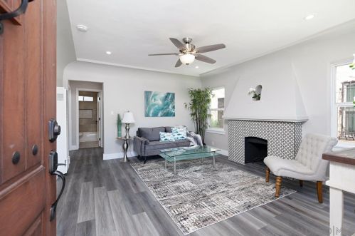 3204 Madison Ave, San Diego CA  92116-4448 exterior