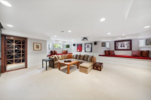 3524 Oakley Ave, Chicago IL 60609-1062 exterior