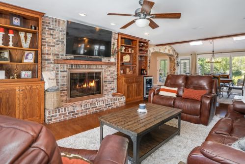 21524 Mattox Ln, Joliet IL exterior