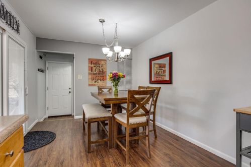 737 Southshire Dr, Saint Louis MO 63125-5119 exterior