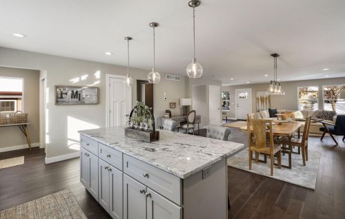 573 Eustis St, Saint Paul MN 55108-1525 exterior