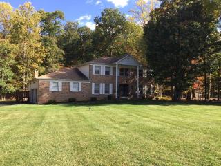 7 Black Birch Dr, Parsippany, NJ 07834-9632