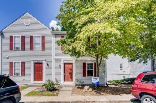 3999 Bayside Cir, Atlanta, GA 30340-4236