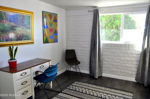 3231 Champlain Ave, Tucson AZ  85730-1942 exterior