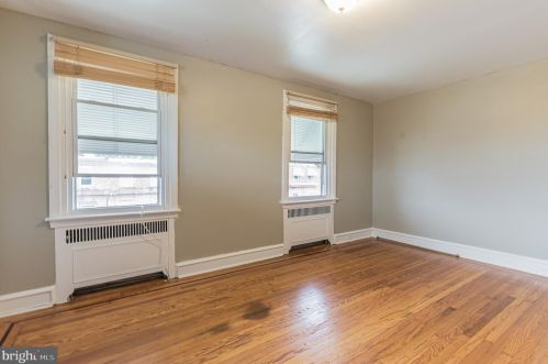 826 Knorr St, Philadelphia PA  19111-4826 exterior