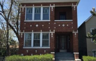 4550 Whipple St, Chicago IL  60625-3838 exterior