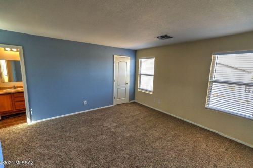 5869 Fantail Ln, Tucson AZ  85756-8637 exterior