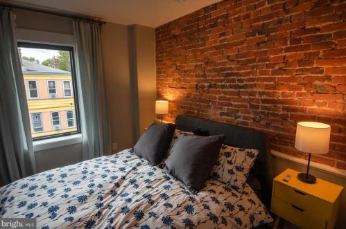 814 49 St, Philadelphia PA 19139-1708 exterior