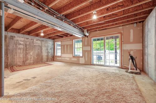 77 Ironwood Ct, Middletown NJ 07748-1917 exterior