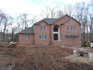 12 Marian Ln, Warren NJ  07059-5805 exterior