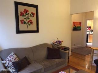 1050 Beacon St, Brookline MA  02446-4001 exterior