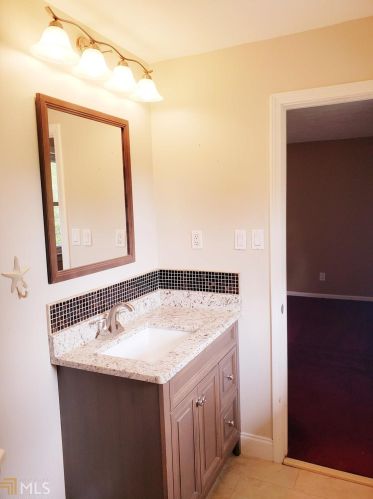 2294 Amber Wood Dr, Lithonia GA 30078-2601 exterior