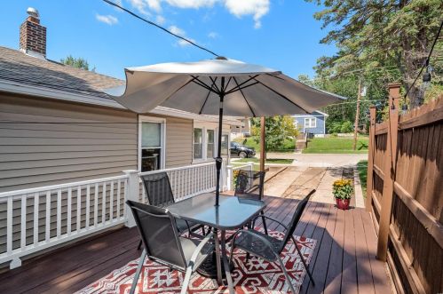 7742 Rannells Ave, Saint Louis MO 63143-1922 exterior