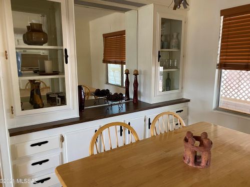 5712 Diamond K St, Tucson AZ 85713-4467 exterior