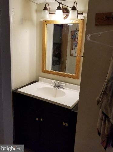 2935 Knorr St, Philadelphia PA 19149-2520 exterior