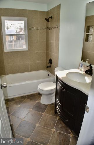 710 Pamela Rd, Glen Burnie MD 21061-4582 exterior