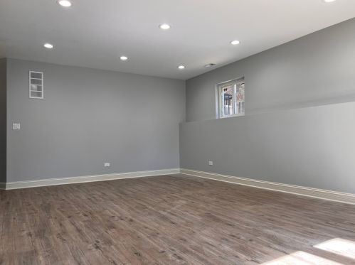 1007 Hamlin Ave, Chicago IL 60625-5914 exterior