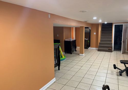 7604 Yates Blvd, Chicago IL  60649-4127 exterior