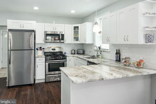 3625 Fairmount Ave, Philadelphia PA 19130-2836 exterior