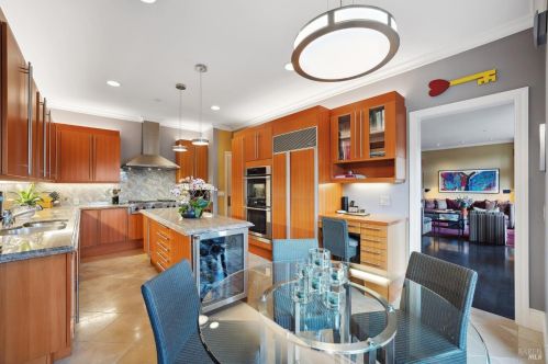 54 De Silva Is Dr, Mill Valley CA 94941-3004 exterior