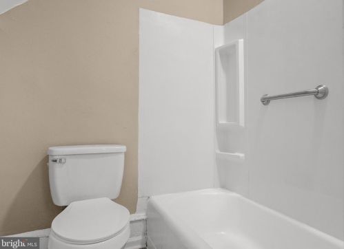 906 48th St, Philadelphia PA 19131-5119 exterior