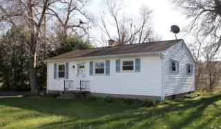 152 Wachusett St, Springfield MA  01118-2543 exterior