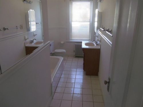 64 Crescent St, Providence RI  02907-3237 exterior