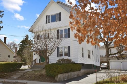 46 Summerhill Ave, Worcester, MA 01606-2236