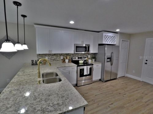 4402 38th St, Tampa FL 33610-6547 exterior