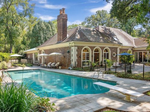 14 Overhills Dr, Saint Louis MO 63124-1532 exterior