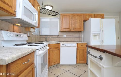 9552 32nd St, Tucson AZ  85748-8114 exterior