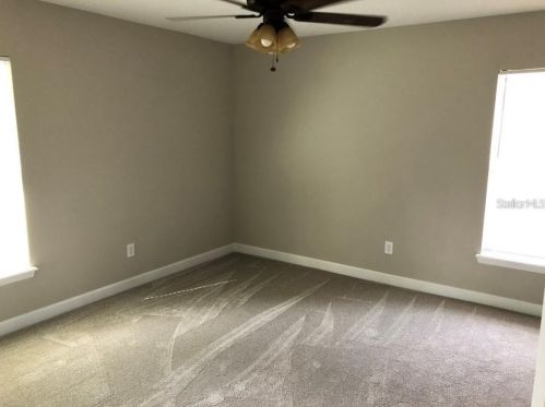 4062 Minoso St, Orlando FL 32811-4182 exterior