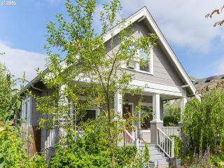 3615 69 Ave, Portland OR  97206-2650 exterior