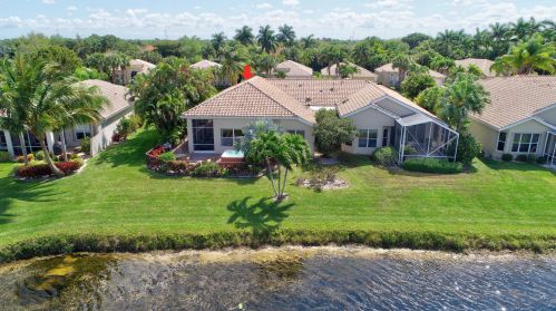 6947 Southport Dr, Boynton Beach FL 33472-6901 exterior