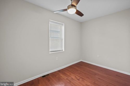 3131 Edgemont St, Philadelphia PA 19134-5015 exterior