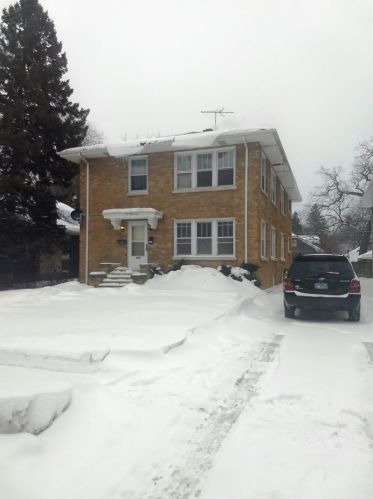 1529 North Ave, Waukegan, IL 60085-1956