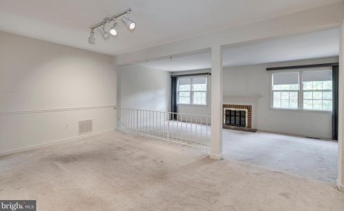 11352 Empire Ln, Rockville MD 20852-2870 exterior