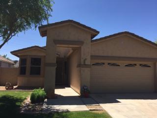 2419 Fremont Rd, Phoenix AZ  85042-5928 exterior