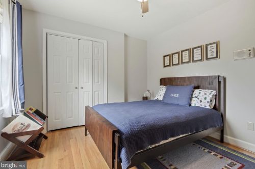 7701 Midday Ln, Alexandria VA 22306-2522 exterior