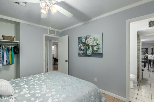 4916 Amelia Ave, Phoenix AZ  85031-2711 exterior