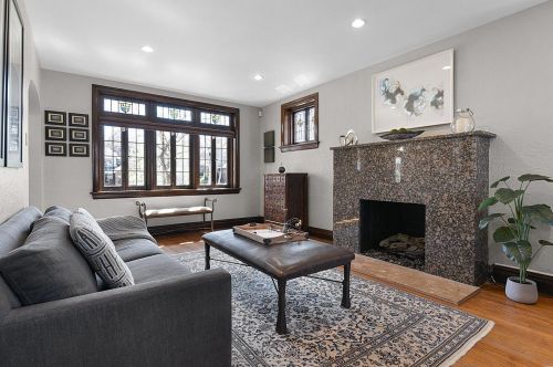 7457 Teasdale Ave, Saint Louis MO 63130-4056 exterior