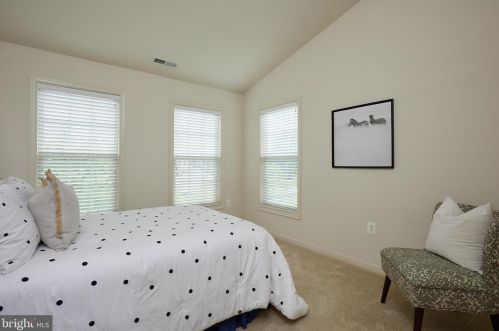 1209 Poplar Run Dr, Silver Spring MD 20906-6717 exterior