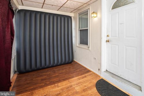 1034 Quinton Ave, Trenton NJ 08629-2402 exterior