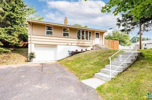 151 Ter St, Duluth MN 55811-4635 exterior